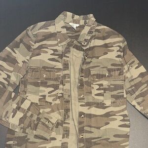 Forever 21 Camouflage Button Down Shirt